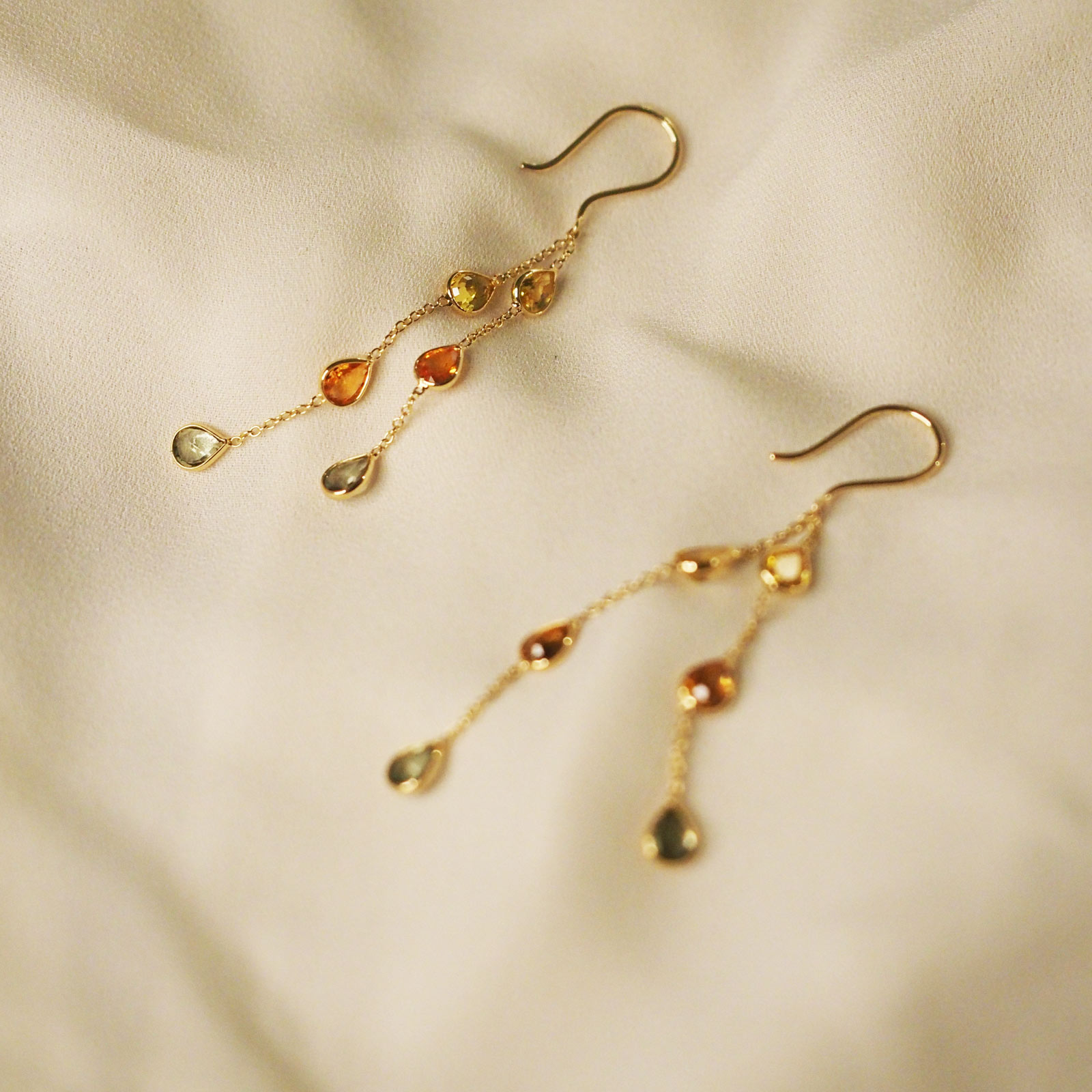 Simple long online gold earrings